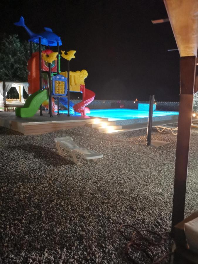 PUY Jacuzi Cottage In The Olive Grove מראה חיצוני תמונה