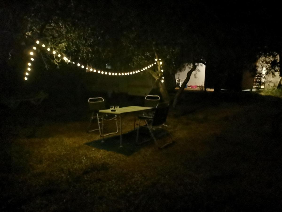PUY Jacuzi Cottage In The Olive Grove מראה חיצוני תמונה