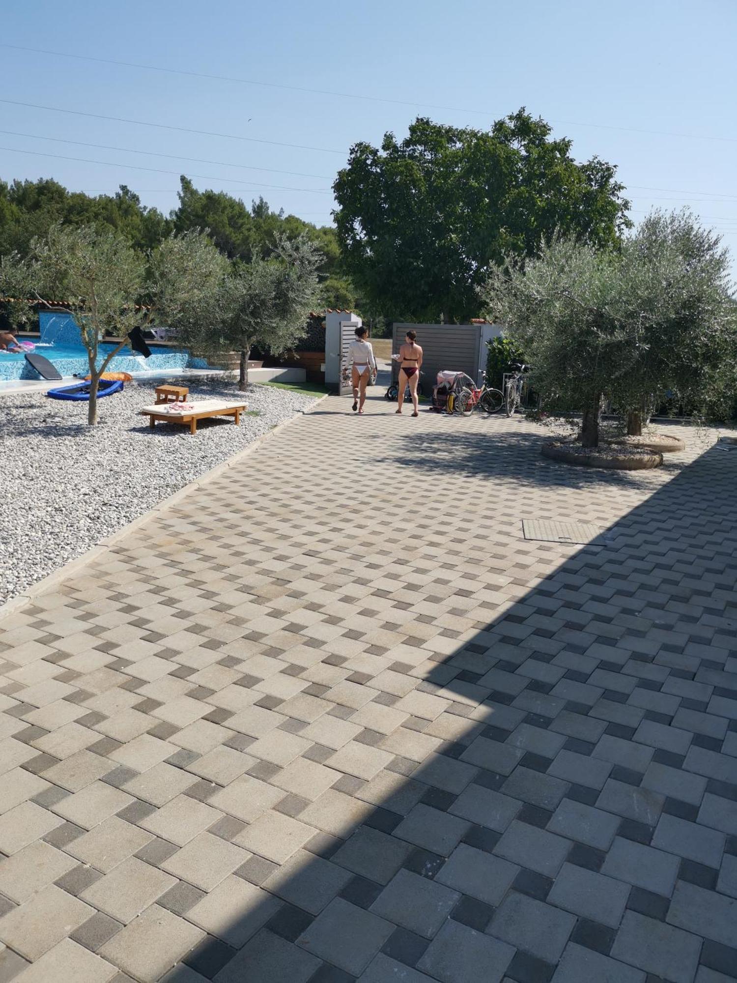PUY Jacuzi Cottage In The Olive Grove חדר תמונה